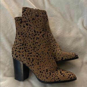 GIBSON LATIMER Leopard Print Boots